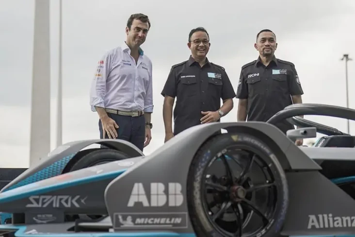 Sukses Gelar Formula...