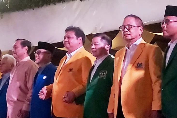 Momen Petinggi Tiga...