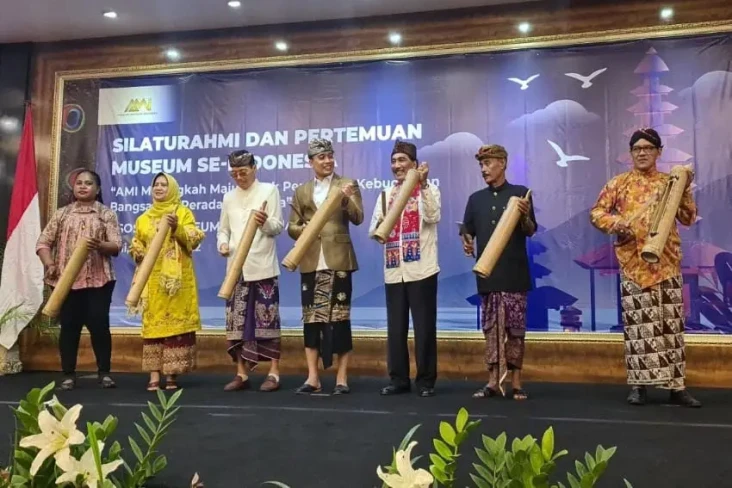 Pengelolaan dan Layanan...