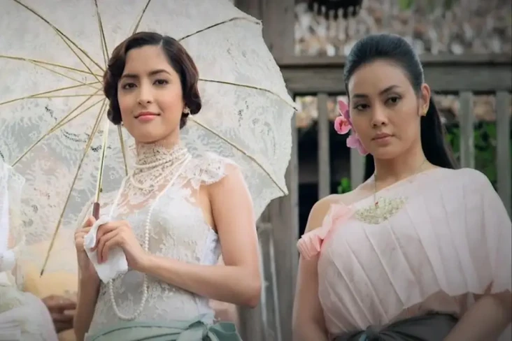 5 Film Thailand dengan...