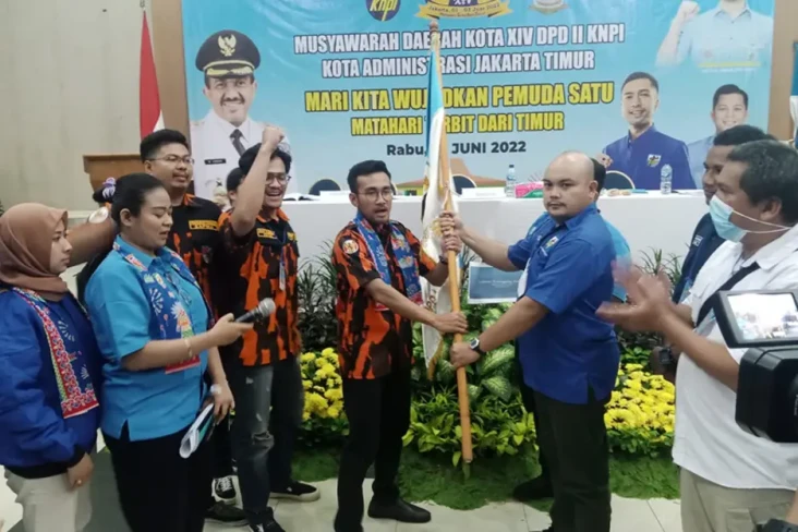 Jadi Calon Tunggal,...