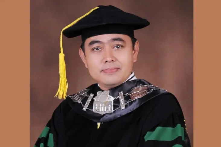 Ahmad Tholabi Resmi...