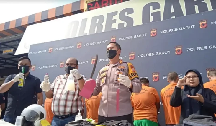 Penampakan Kelompok...