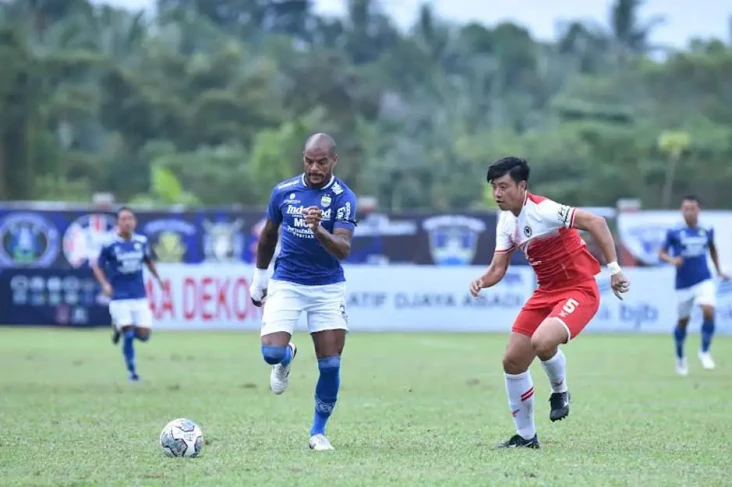 Hasil Uji Coba: Persib...