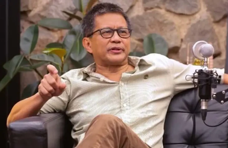 Rocky Gerung Bakal Pilih...