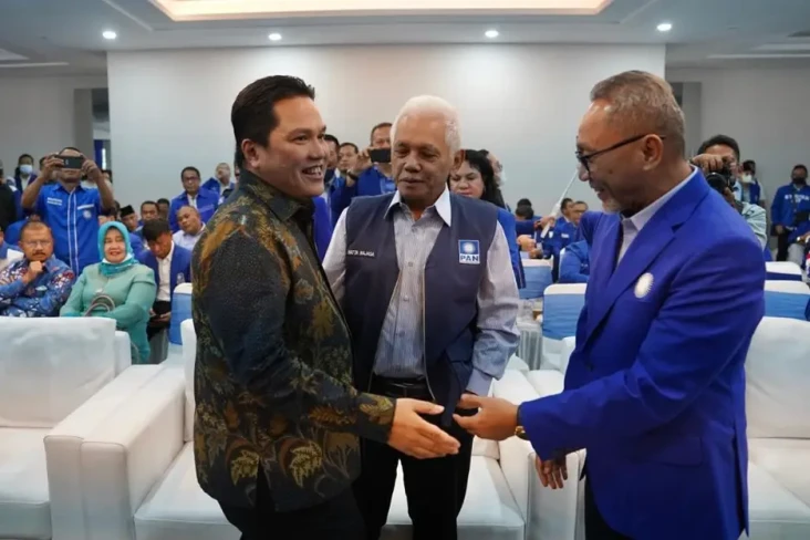 Bertemu Zulkifli Hasan,...