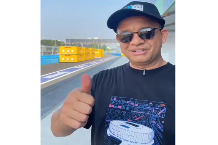 Tak Kenal Lelah, Anies...