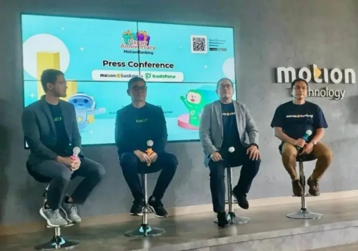 Fitur Baru MotionBanking-Kredit...