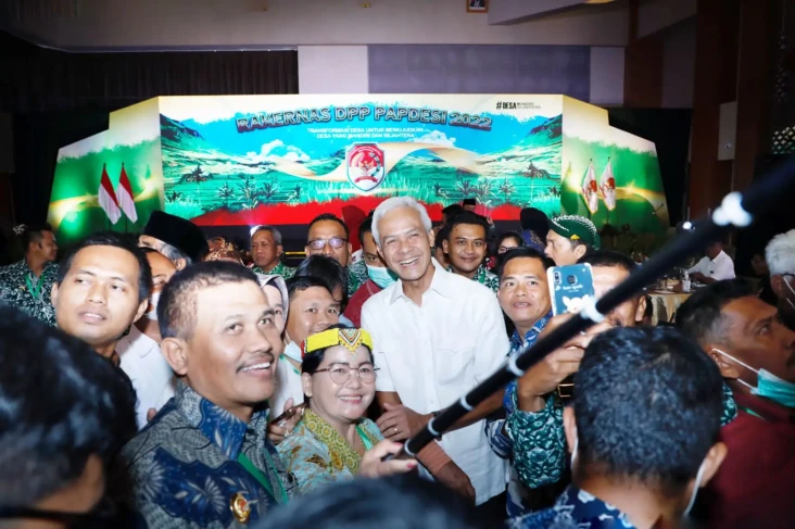 Ganjar Dorong Transformasi...