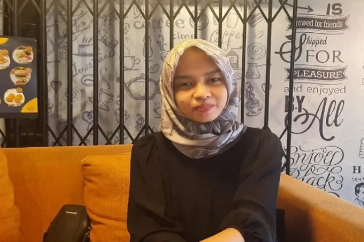 Putri Bambang Pamungkas...