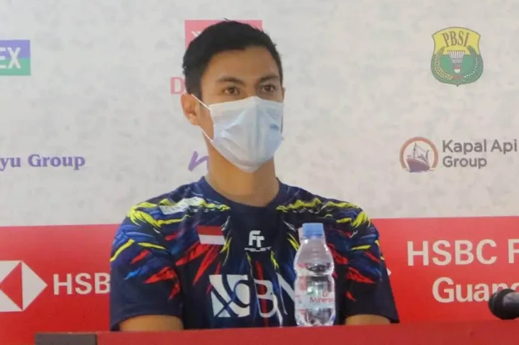 Bentrok Viktor Axelsen...