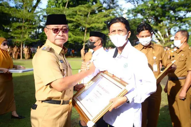 Wakil Bupati Gowa Minta...