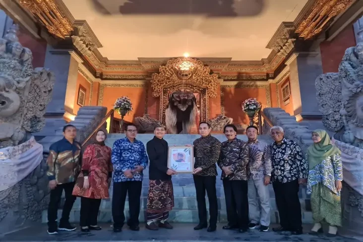 Ratusan Museum Terima...