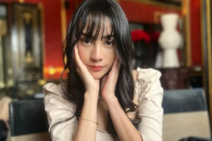 Anya Geraldine Terlibat...