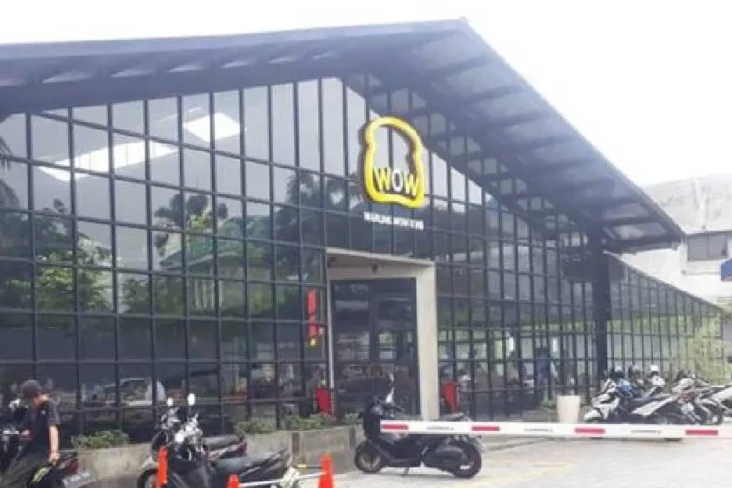 Viral Kafe Wow Tempat...