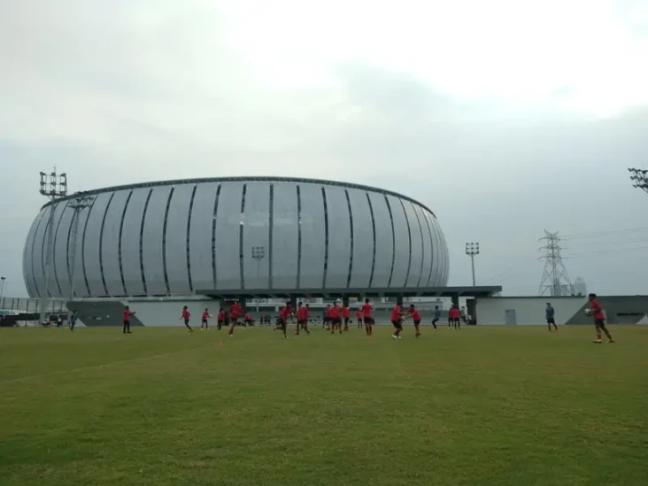 5 Stadion Kelas Internasional...