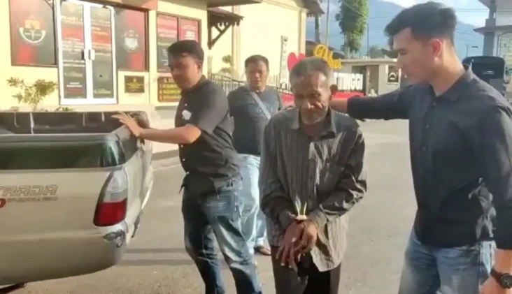 Ditinggal Mati Istri,...