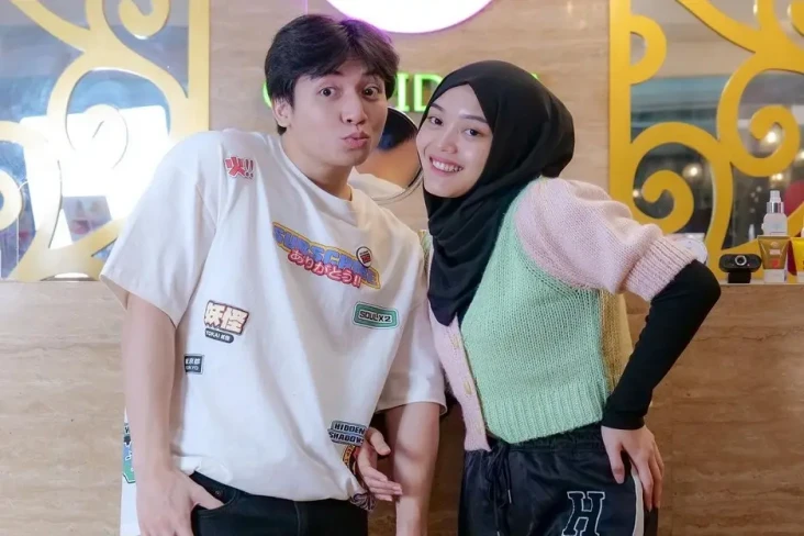 Jeffry Reksa Pelajari...