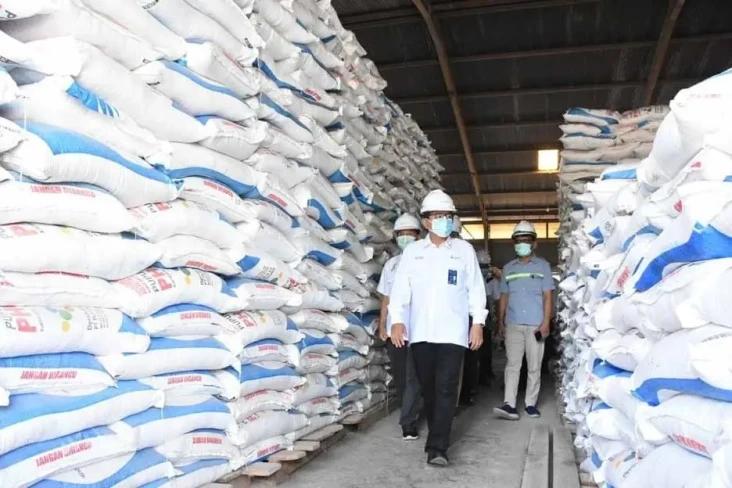 Petrokimia Gresik Dukung...