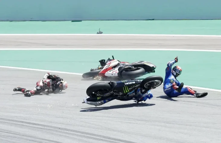 Nakagami Minta Maaf...
