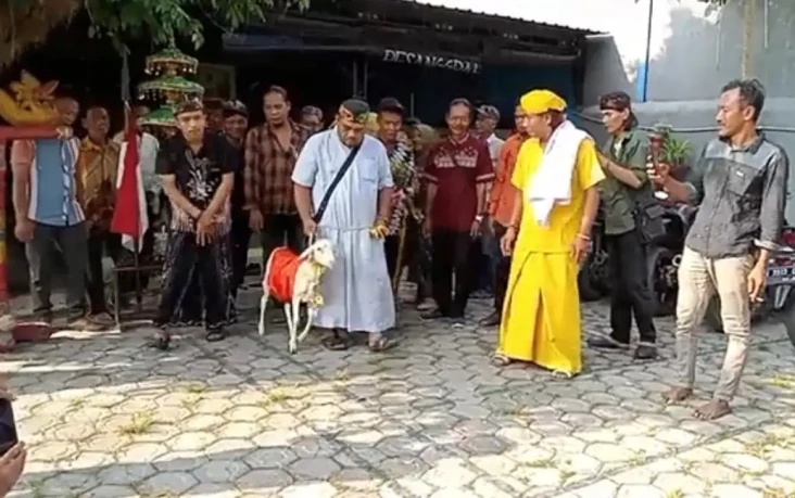 Pengakuan Nyeleneh Saiful...