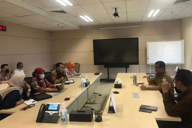 Koordinasi dengan KPK,...