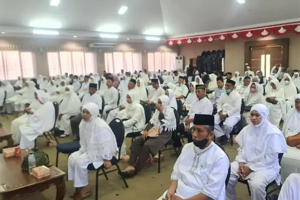 Jamaah Haji Dibekali...