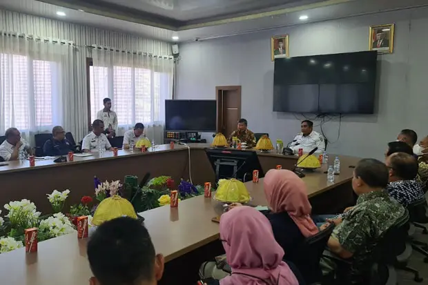 Bupati Garut Belajar...
