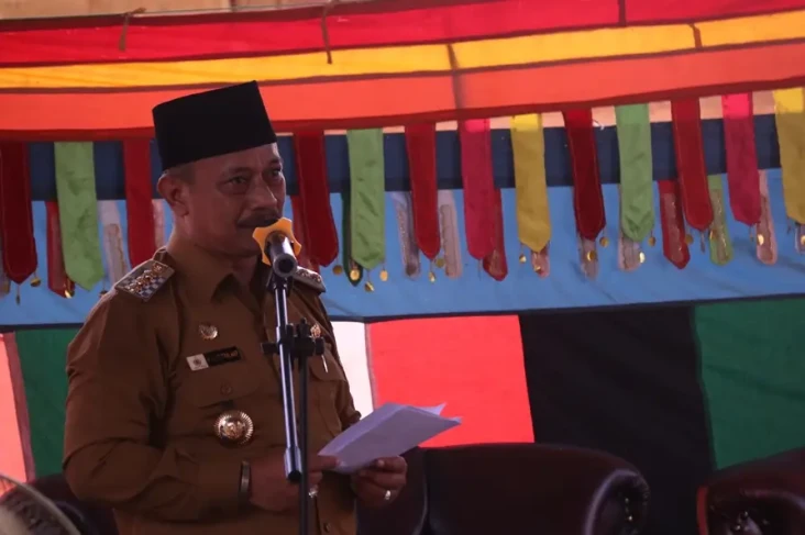 Bupati Palas Dinonaktifkan...