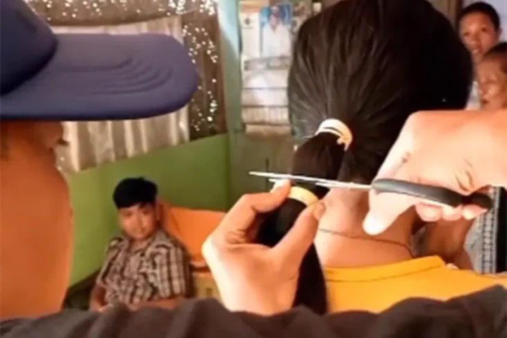 Viral! Rambut Wanita...
