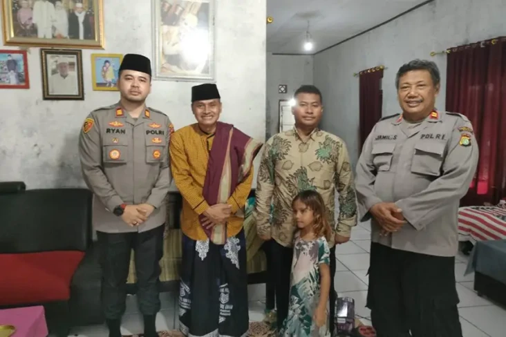 Silaturahmi ke Ponpes,...