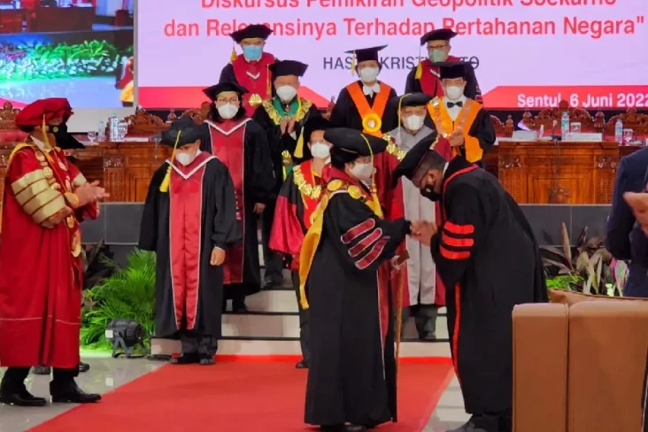 Rektor UNP: Disertasi...