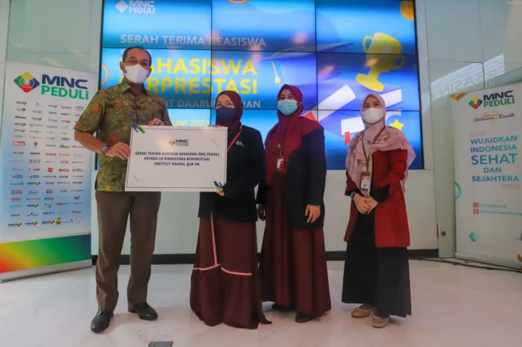 Bantuan Beasiswa MNC...