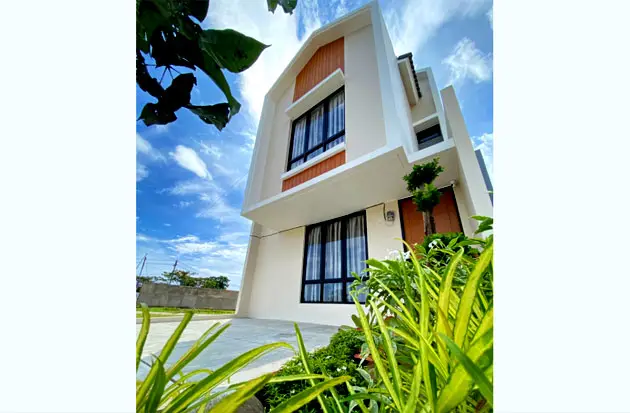 Usung Konsep Rumah Pintar,...