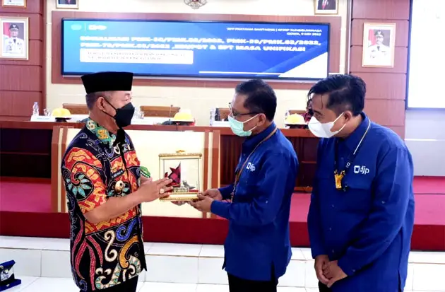 Kontribusi Pajak Gowa...