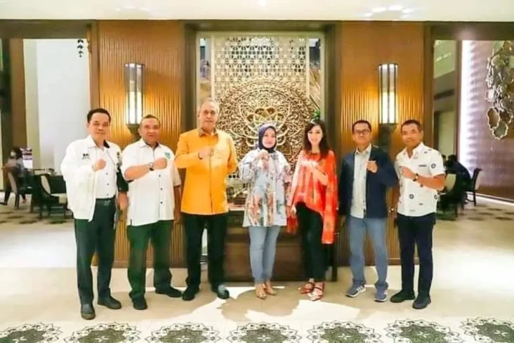 Digagas Hary Tanoesoedibjo,...