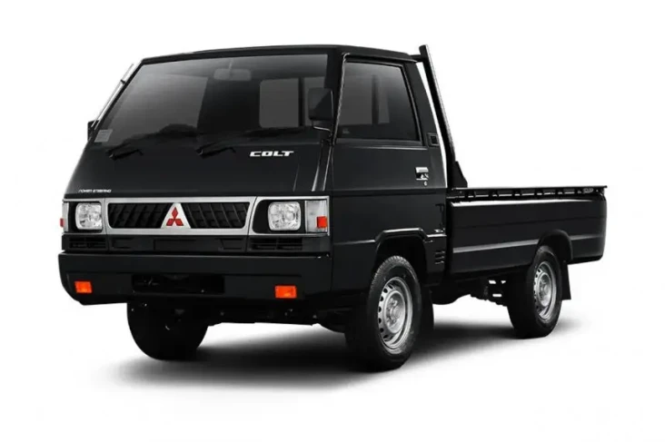 Mitsubishi Colt L300...