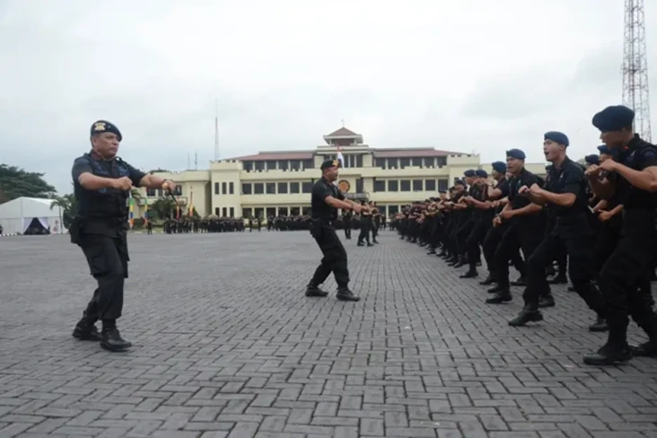 Korps Brimob Polri Resmi...