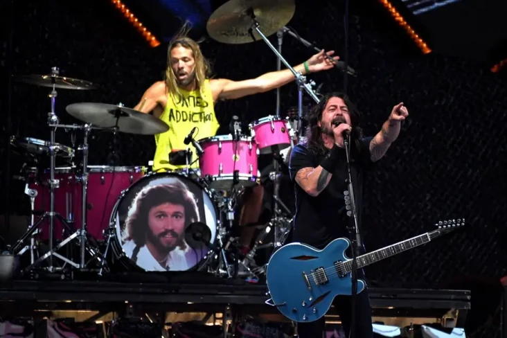 Foo Fighters Akan Gelar...