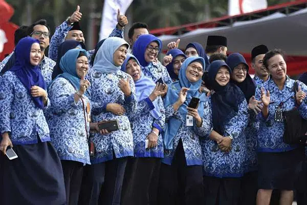 PNS Sudah Boleh Bepergian...