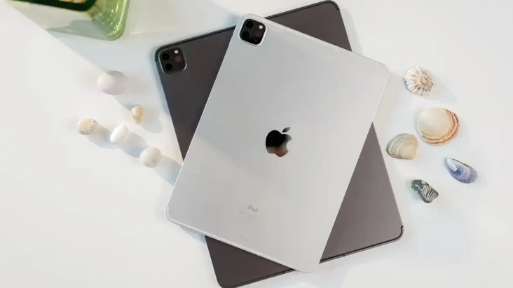 Apple iPad Pro 2022...