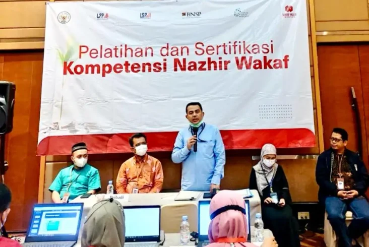 Lahirkan Nazhir Wakaf...