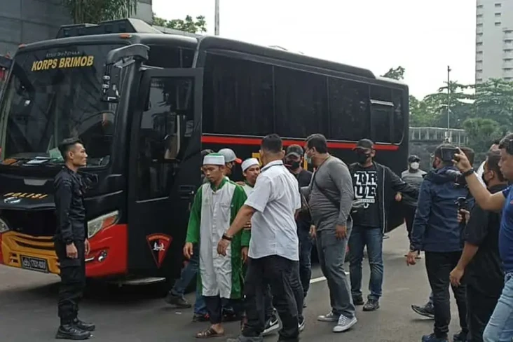 Ditangkap Jajaran Polda...