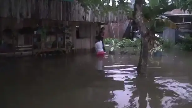 Hujan 3 Jam Akibatkan...