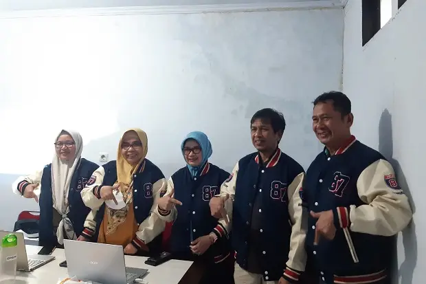 Alumni Angkatan 87 Matangkan...