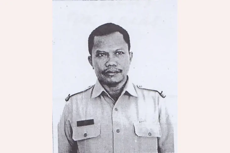 Mengenal Letkol Dhomber,...