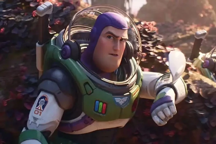 Film Lightyear Dilarang...