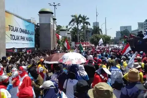 Besok, 6.000 Buruh Akan...
