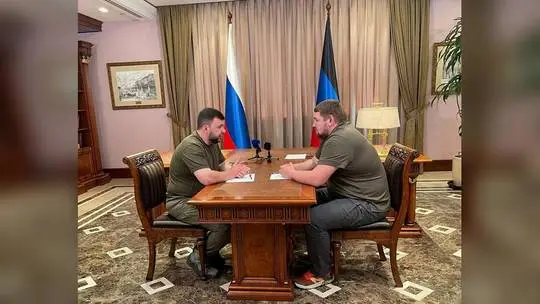 Pukulan bagi Kiev, Walikota...