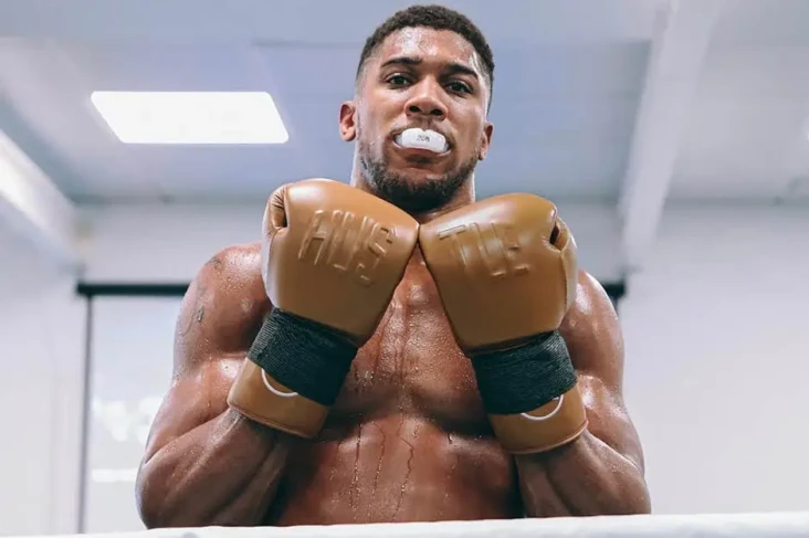 Anthony Joshua Dikalahkan...